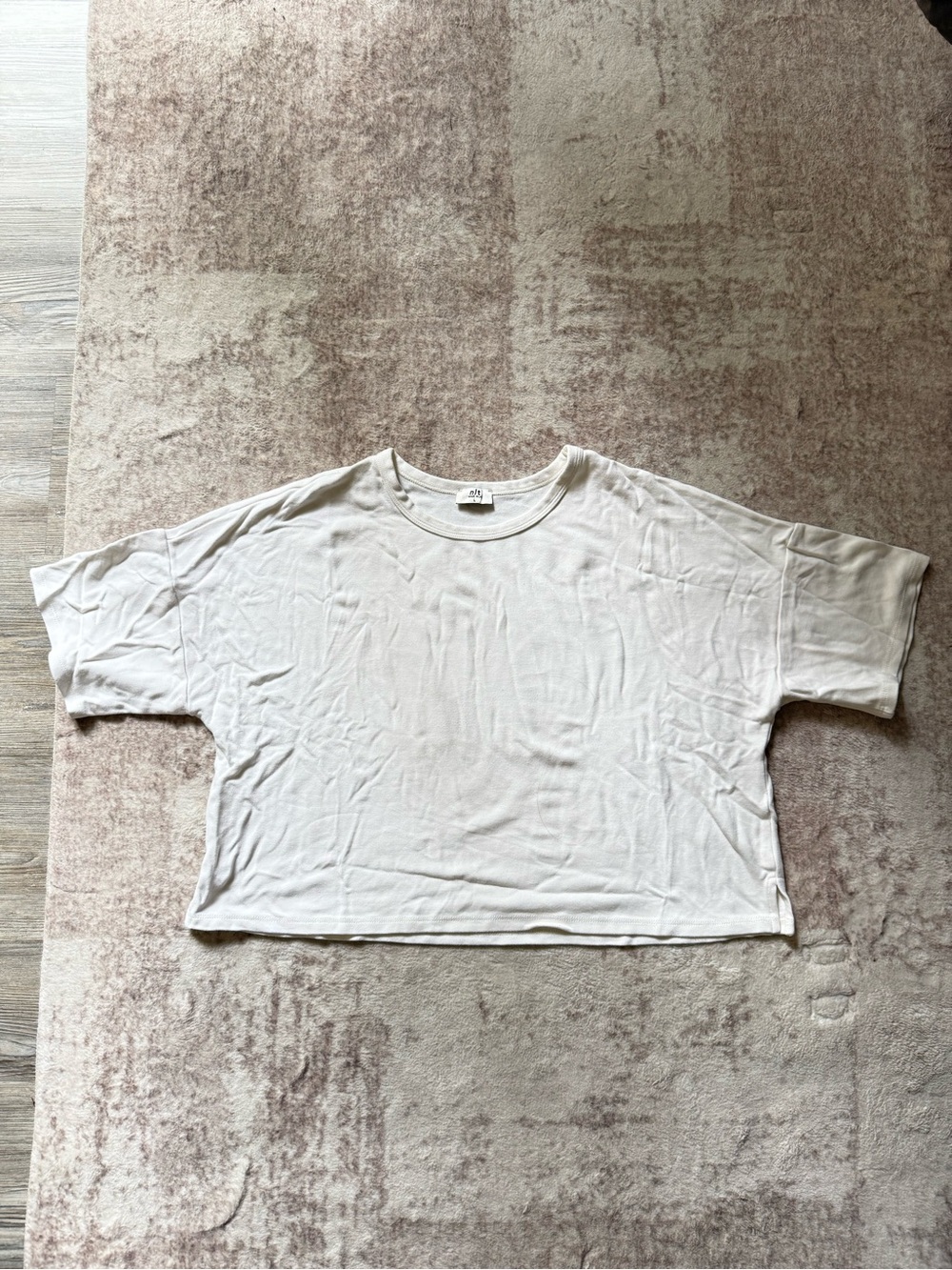 NLT White Cropped Shirt